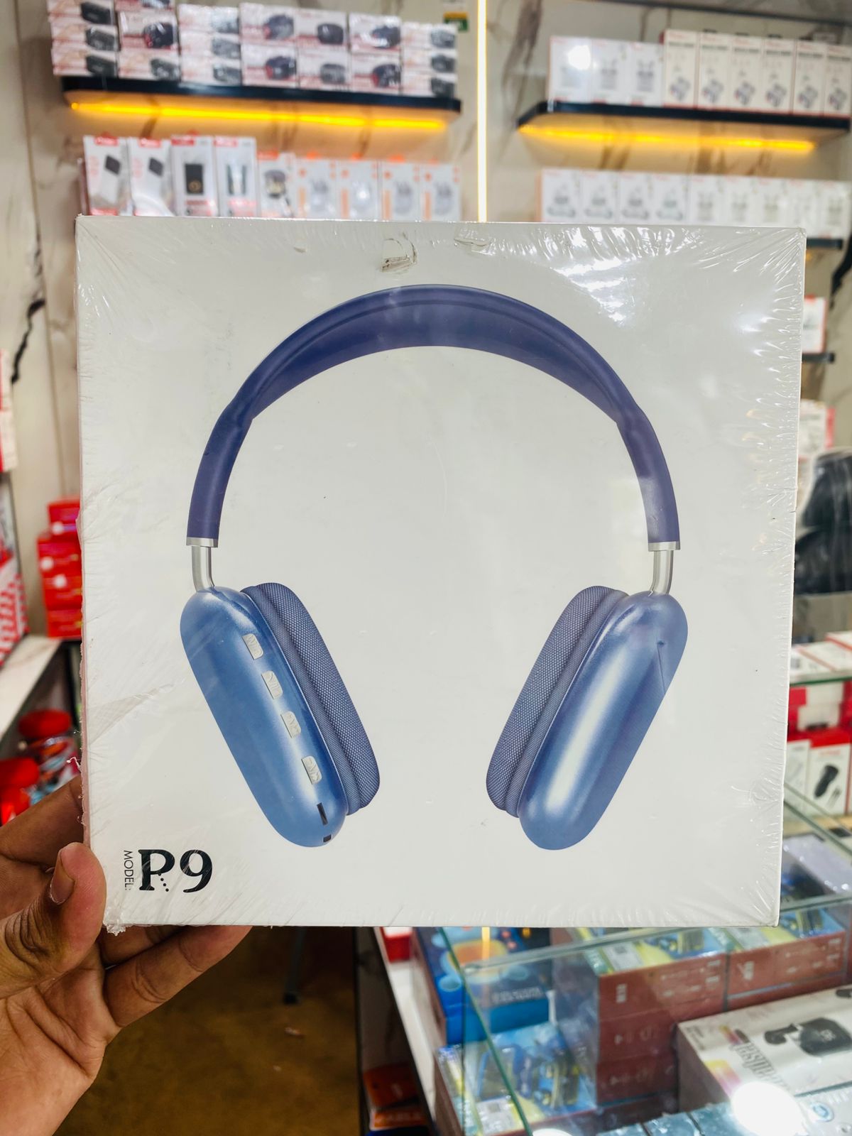 P9 Wireless Bluetooth Headphones – Fidelity Stereo Sound with Foldable Design, Soft Cushion Comfort, and Multi-Mode Playback